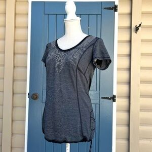 Lululemon Athletica short-sleeved running shirt Grey Women’s Size 8